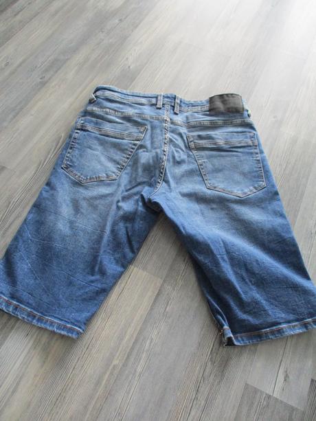 Frajerské kraťasy, s