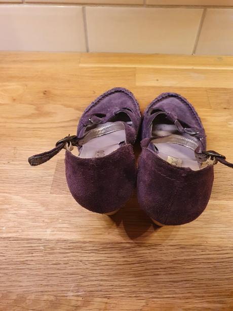 Kožené talianske lodičky so zapínaním, 37