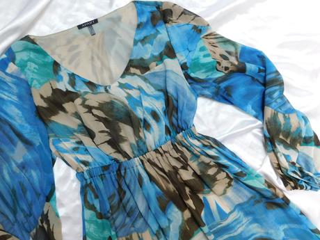 Luxusne velmi pekne šaty, 40