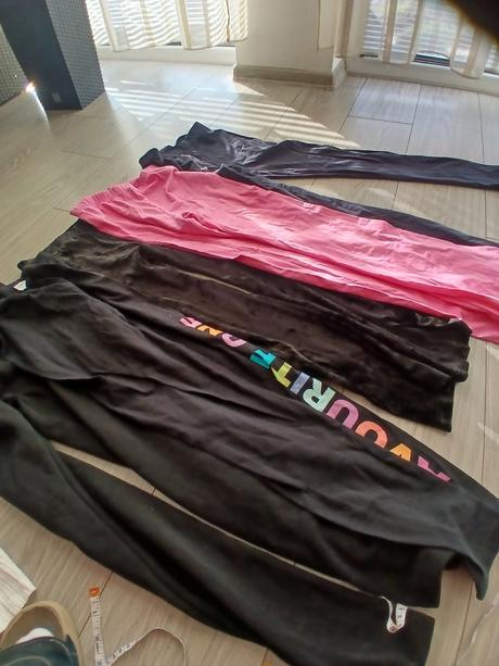 Legíny 152, gate,152