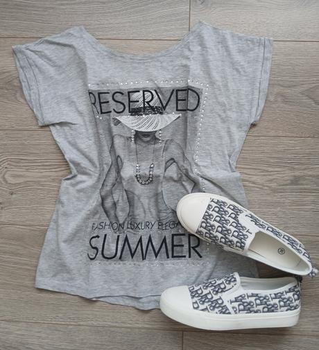 Tricko, reserved,s