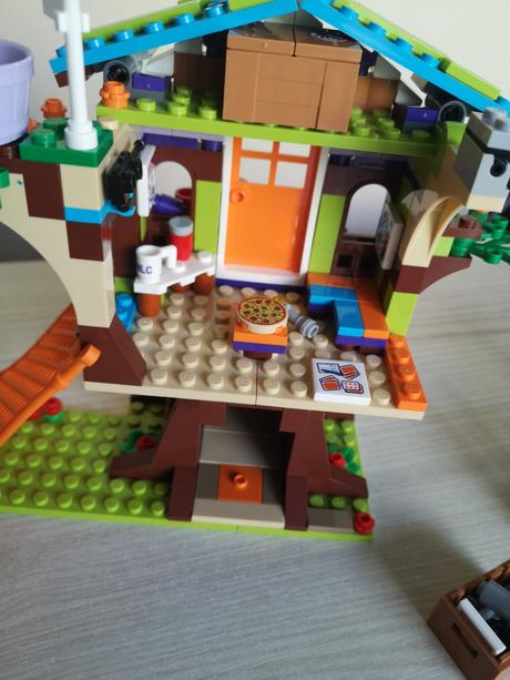 Lego friends 41335 mia a jej domček na strome, 