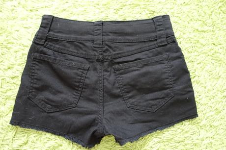 Šortky, h&m,152