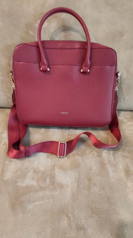 Krásna nová štýlová kabelka, carpisa