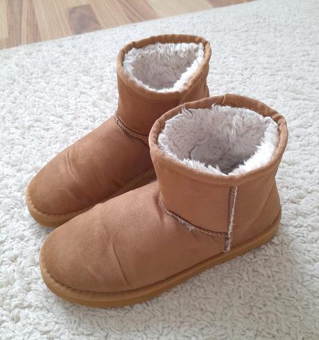 Čižmy holywoodky, 36