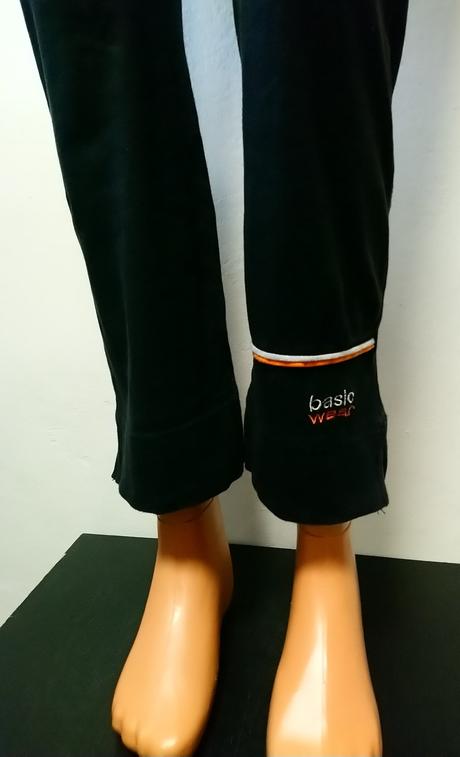 Dámske čierne elastické tepláky, westside, m