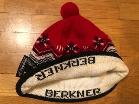 Čiapka- 2 vrstvy zn. berkner, 