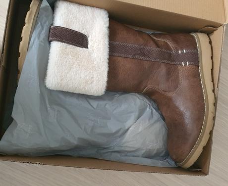 Pekné teplé čižmičky, baťa,36