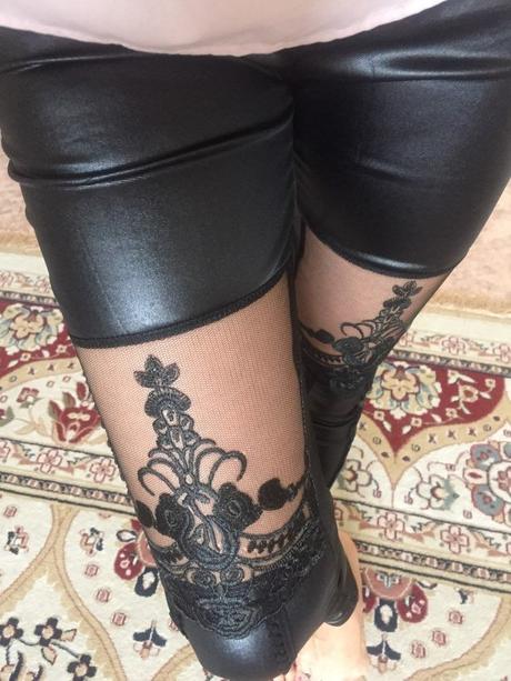 Leginy so snurovackou, s