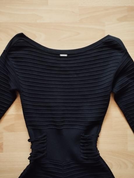 Čierne šaty, guess,34