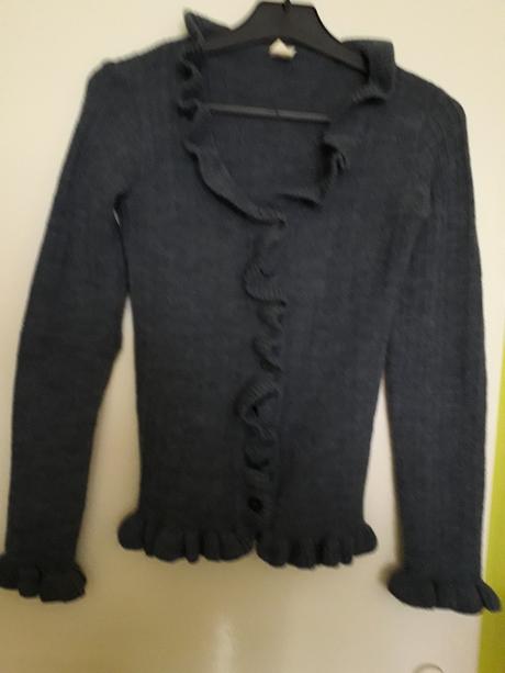 Svetrík zn. moda italiana - veľ. s, s