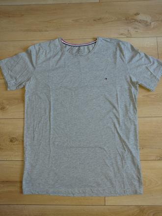 Tricko th, tommy hilfiger,xl