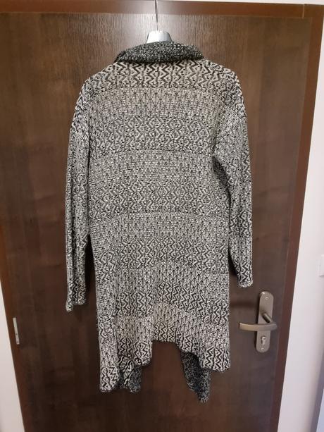 Dlhý teplý pletený sveter, amisu,s