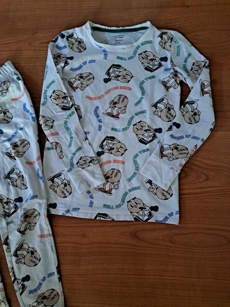 Reserved pyžamko 146/152, reserved,146