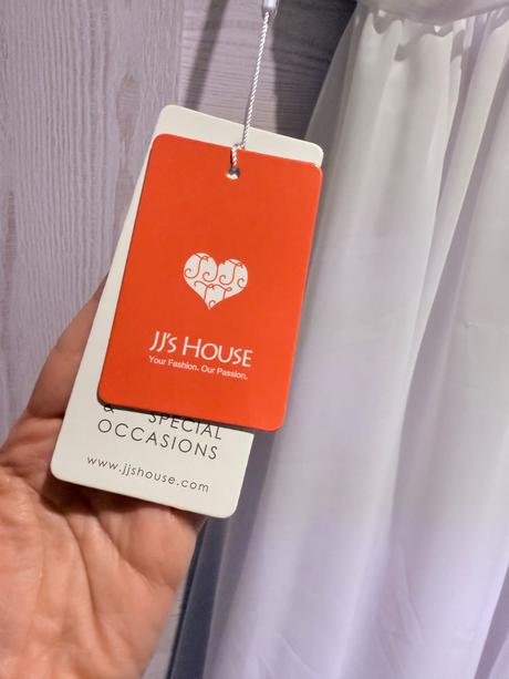 Šaty na 1. sväté prijimanie, 140