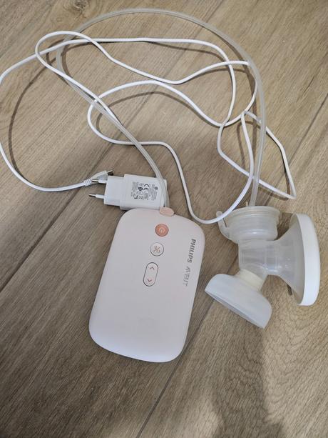 Elektrická odsávačka avent, 