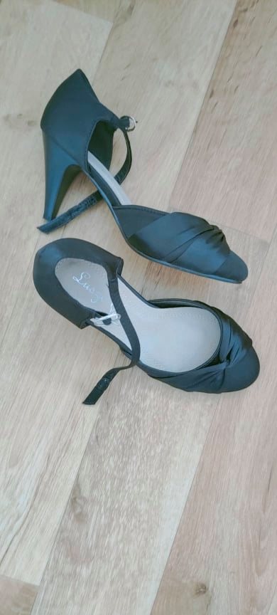 Čierne topánky 37, 37