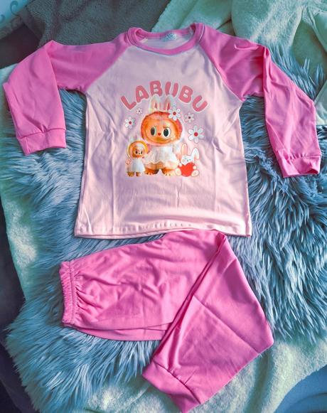 Pyžamo labubu 104, 104