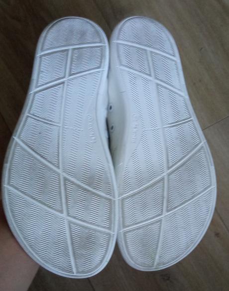 Be lenka, be lenka,41