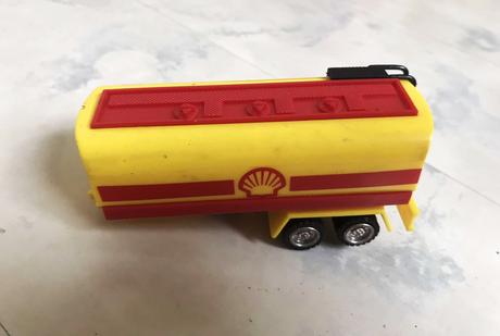 Staré retro hračky/ťahače/návesy 6ks,