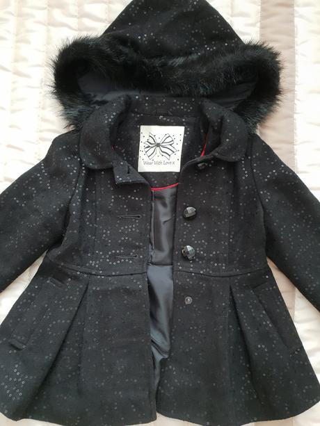 Trblietavy kabatik, 104