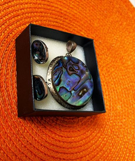 Starožitná súprava náušnice + medajlón, 