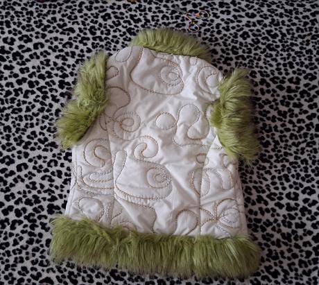 Vestička s kožušinkou, 98