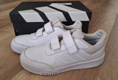 Cena s poštou, adidas,38
