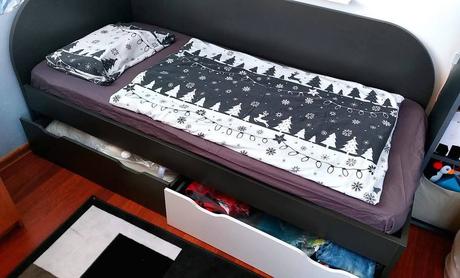 Posteľ s roštom a matracom 90x200, šírka (cm): 90,dĺžka (cm): 200