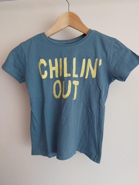 Tricko chillin, reserved,122