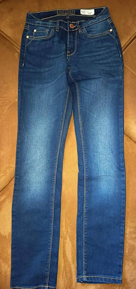 Rifle obtiahnuté, denim,s