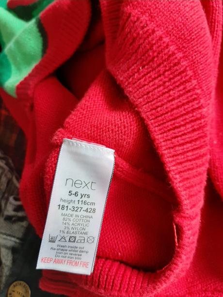Next dino svetrik pulovrik, next,116