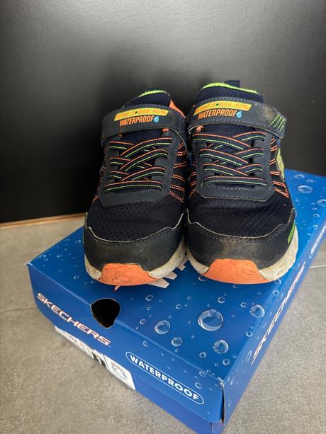 Skechers nepremokave tenisky 33, skechers,32