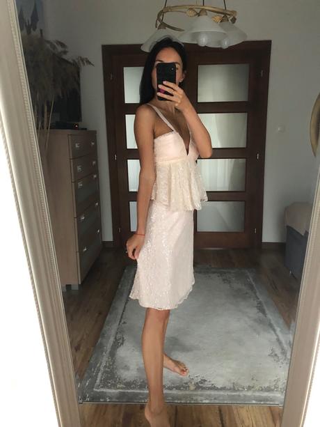 Spoločenské šaty zn. motivi, xs