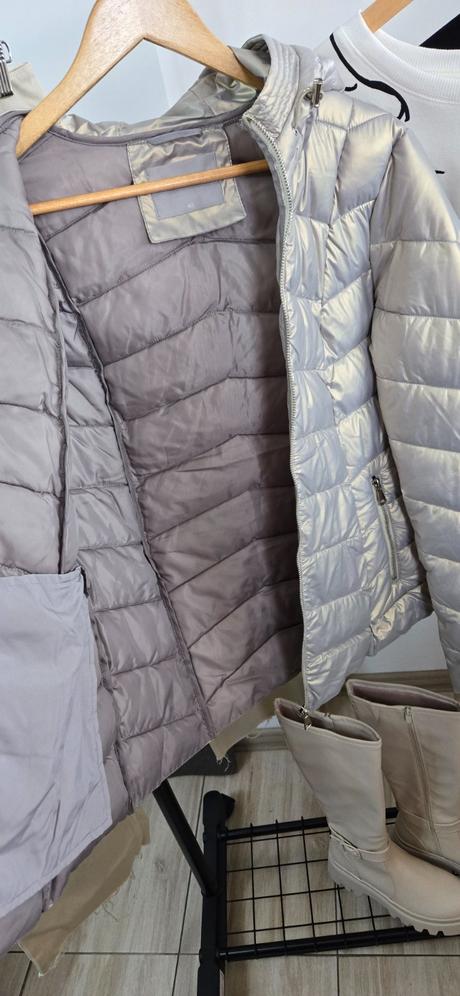 Zimná holografická bunda, 40