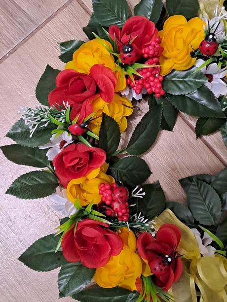 Venček  na  dvere  jarný, 