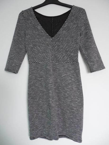Sivočierne pruhované šaty, reserved,s