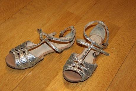 Strieborné sandálky, next,31