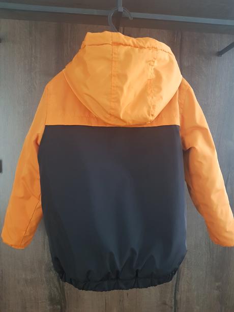 Prechodna bunda, 110