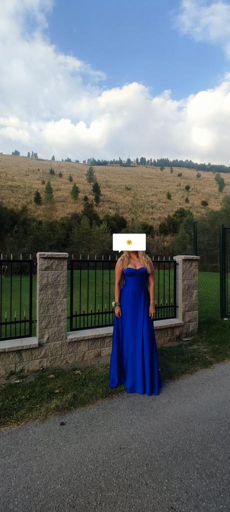 Spoločenské saty, m