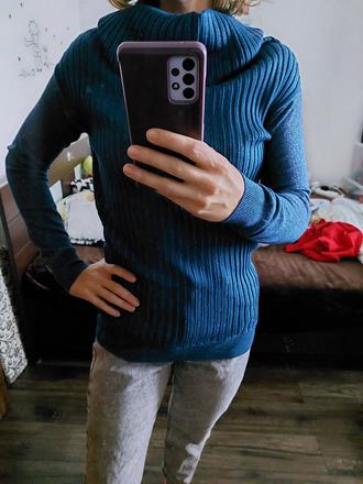 Sveter s lesklou niťou, m