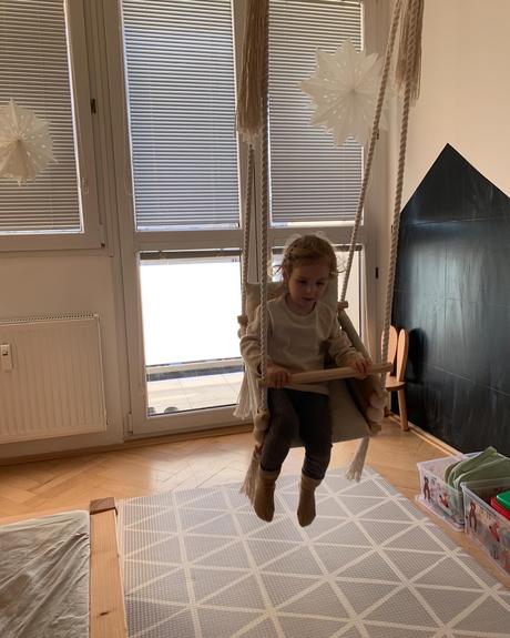 Detská drevená interierová hojdačka, 