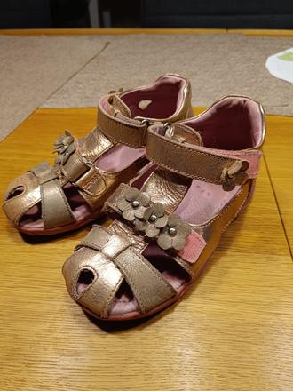 Sandálky, d.d.step,30