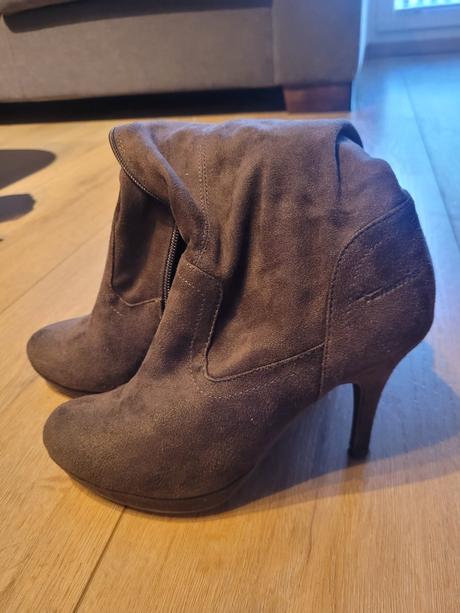 Semišové čižmy, tamaris,38