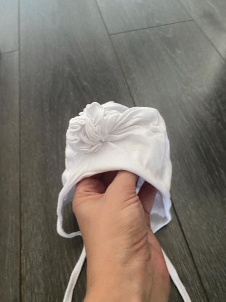 Dievčenská čiapka, 50