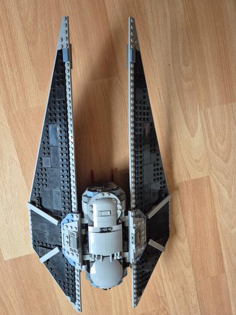 Lego 75154 star wars tie striker,