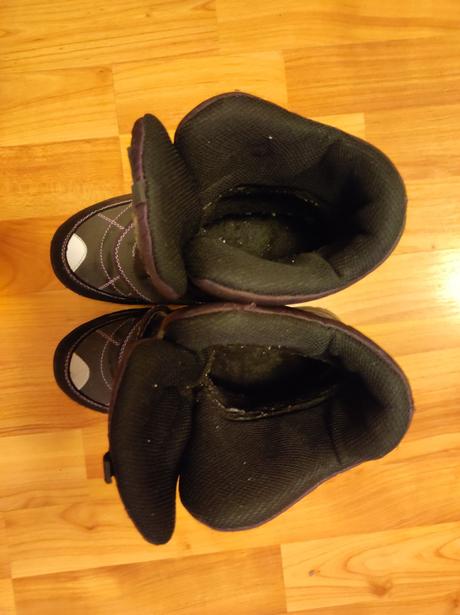 Snehule, reserved,35