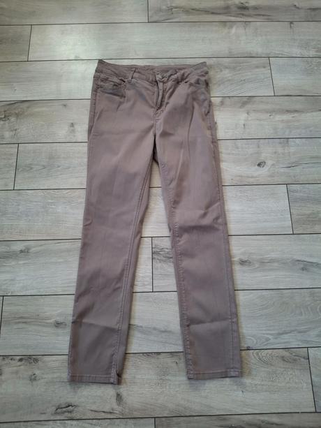 Nohavice velkost 40, 40
