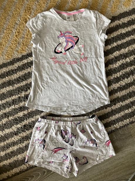 Jednorožcové letné pyžamo 134/140, h&m,134