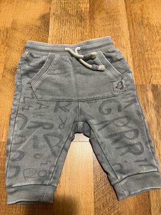 Nohavice, reserved,68